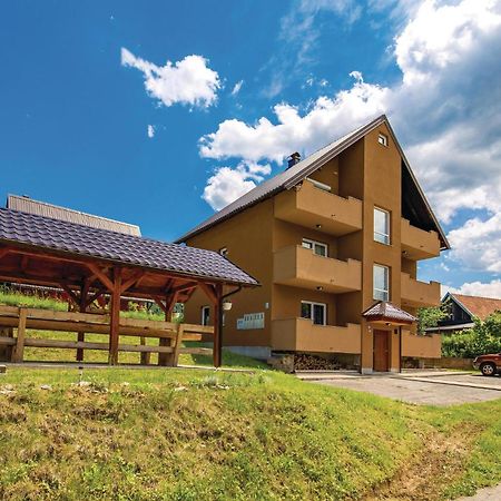 Super Apartment Ogulin Exterior photo