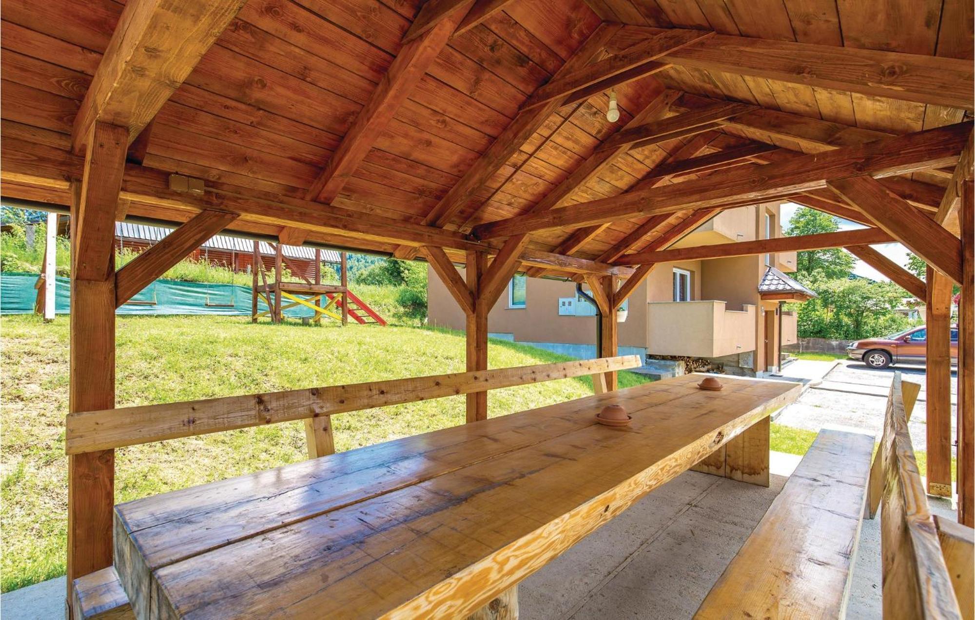 Super Apartment Ogulin Exterior photo